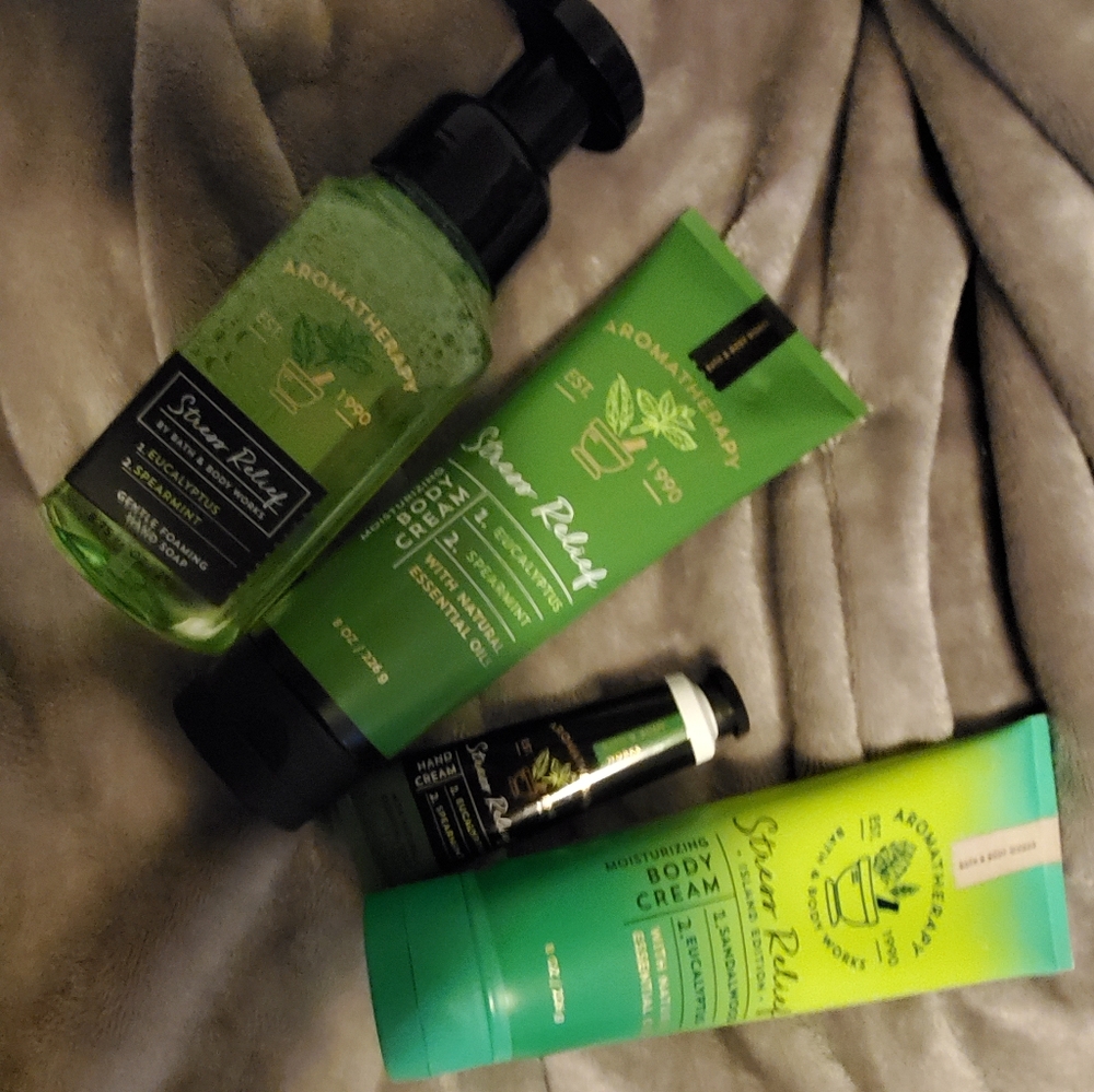 Eucalyptus & spearmint stress relief bundle 😌 🌿☘